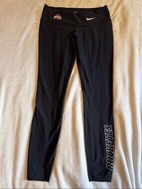 black Nike Dri-FIT leggings feature the Ohio State Buckeyes logo 27” size medium